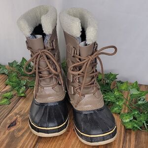 Sorel. Waterproof Boots. Size 9. EUC